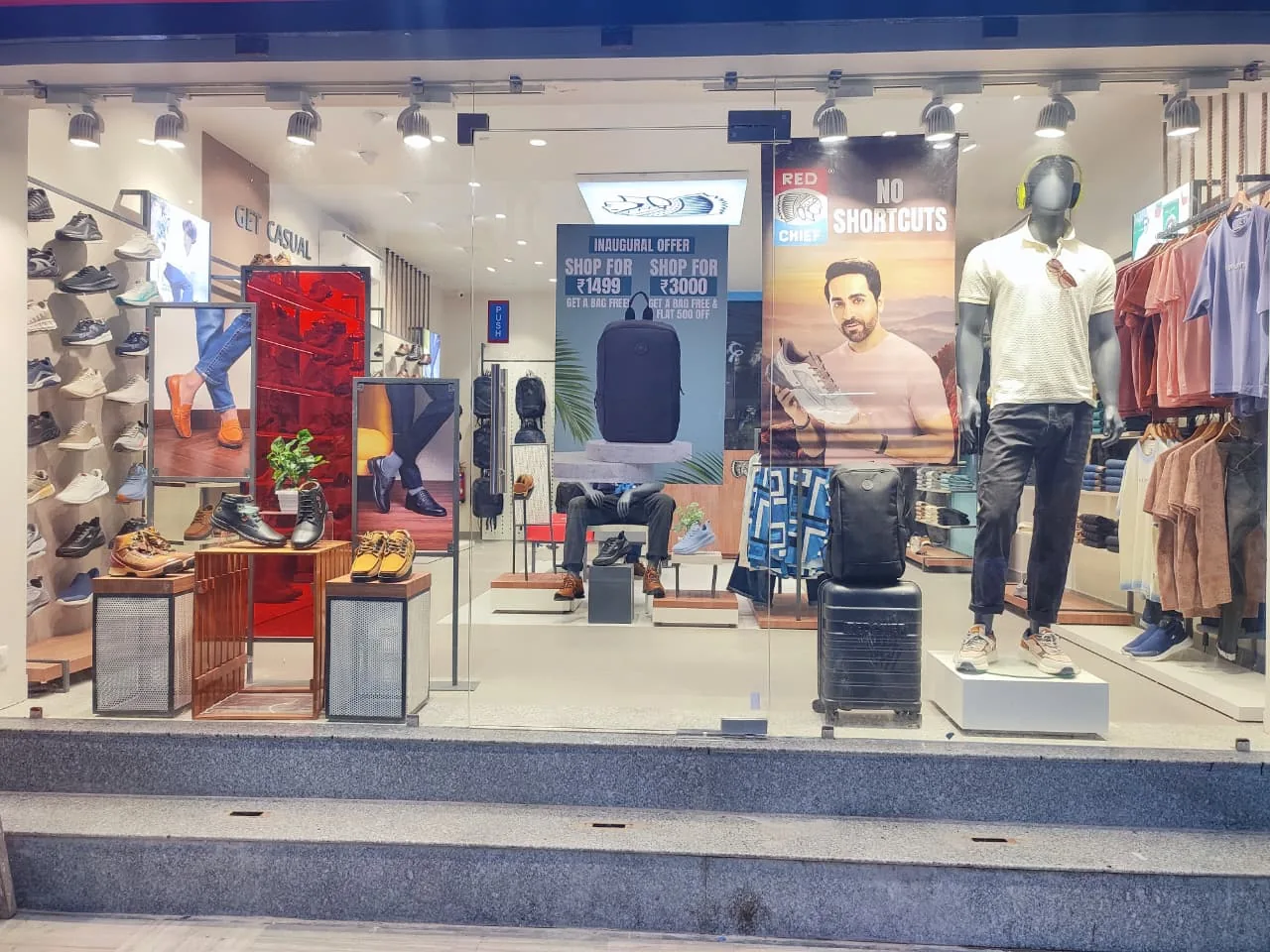 Red Chief retail project - Storefront display